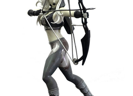 Black & White Robyn Hood Statue - Limited to 250 - BWRHSTATUEPREORDER - Zenescope Entertainment Inc